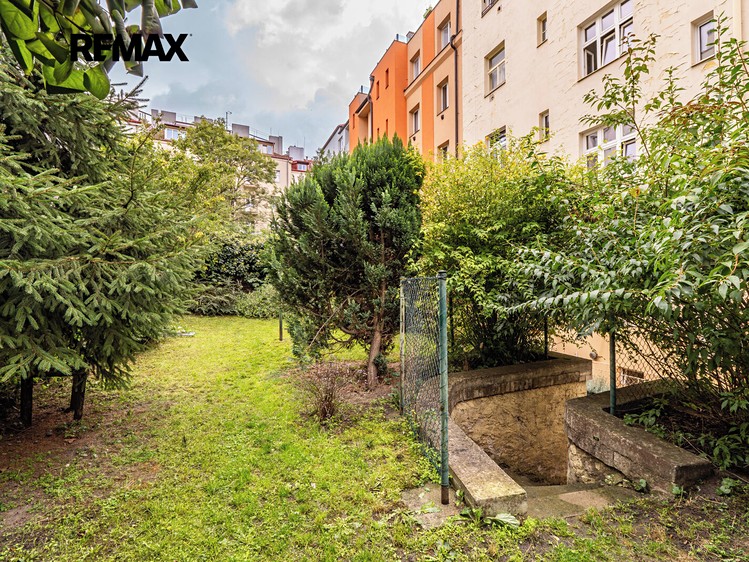 Квартира 1+kk в оренду, 45 м² (21 з 27)