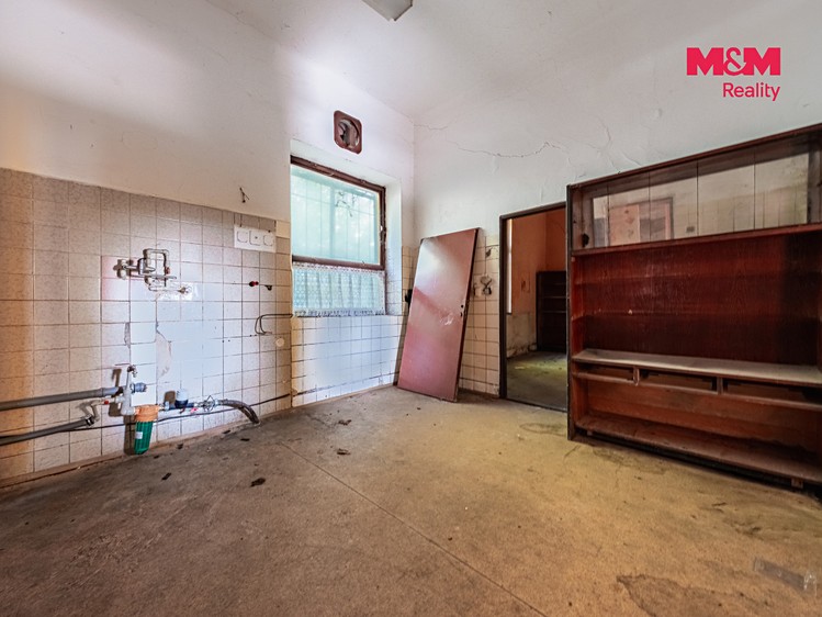 Комерційне приміщення на продаж, 600 м² (15 з 29)