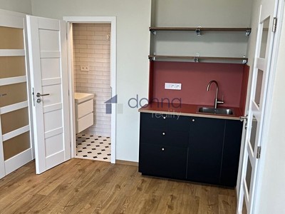 Pronájem bytu 2+kk, 40 m² (2 z 8)