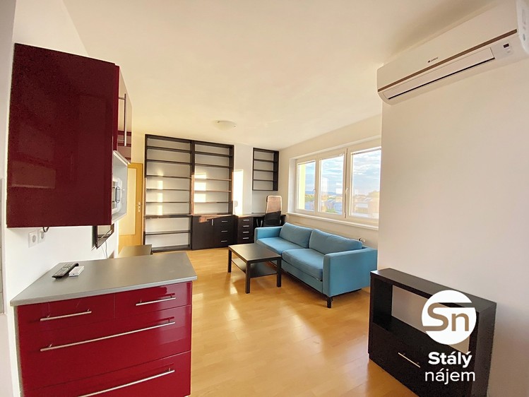 Квартира 2+kk в оренду, 55 м² (3 з 9)