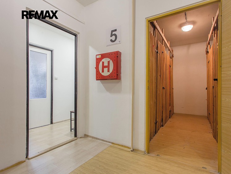Prodej bytu 3+1, 70 m² (26 z 32)