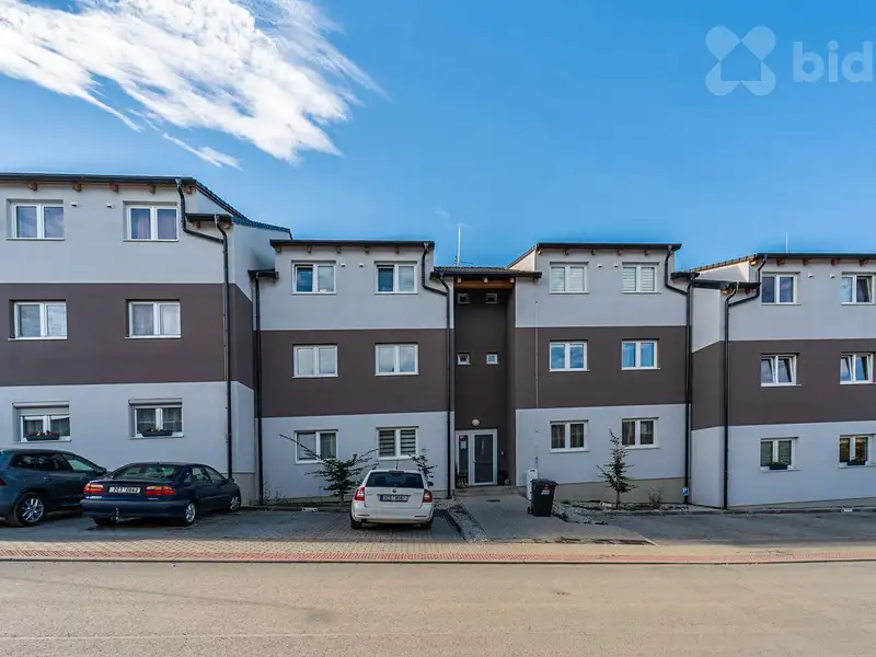 Prodej bytu 3+kk 70 m², Vochov – náhled fotky 3