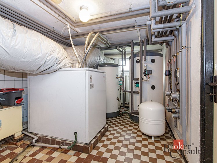 Будинок на продаж, 300 м² (27 з 43)