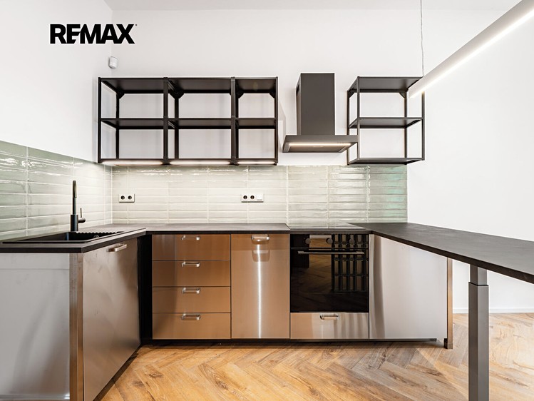 Квартира 1+kk в оренду, 45 м² (1 з 27)
