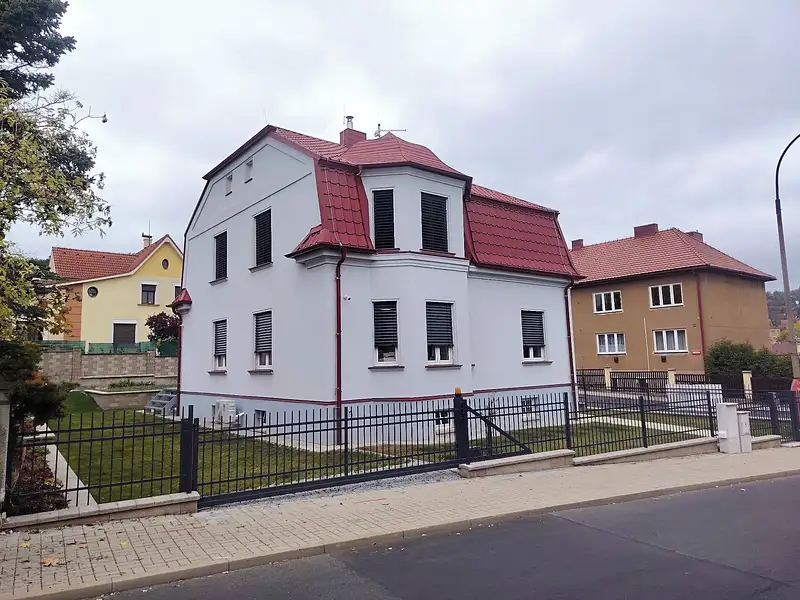 Pronájem bytu 3+kk 120 m², Kadaň – náhled fotky 1