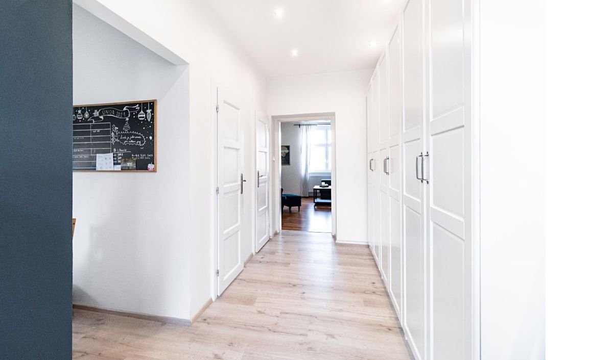 Pronájem bytu 2+1 60 m² – fotografie 2