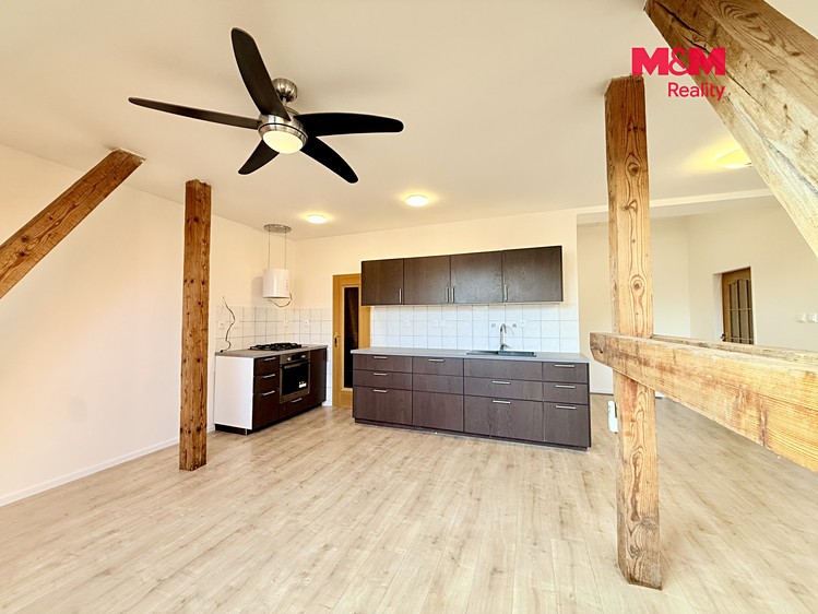 Квартира 1+kk в оренду, 61 м² (5 з 10)