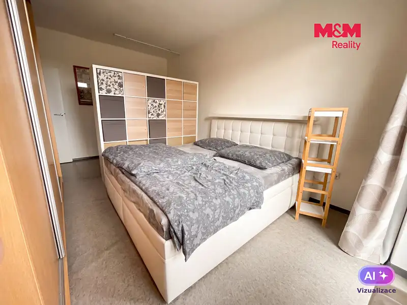 Pronájem bytu 2+1 51 m², Louny – náhled fotky 2