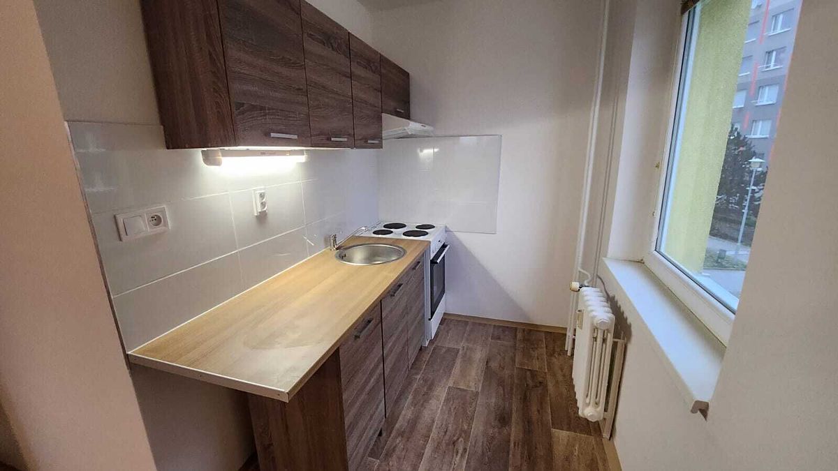Pronájem bytu 2+kk 40 m², Most – fotka 1 z 3