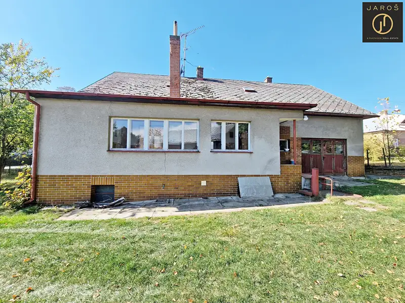 Prodej rodinného domu 174 m², pozemek 1375 m², Květinov – náhled fotky 2