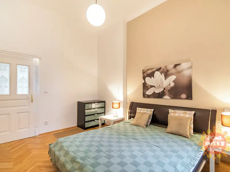 Pronájem bytu 3+1 108 m², Praha – náhled fotky 3