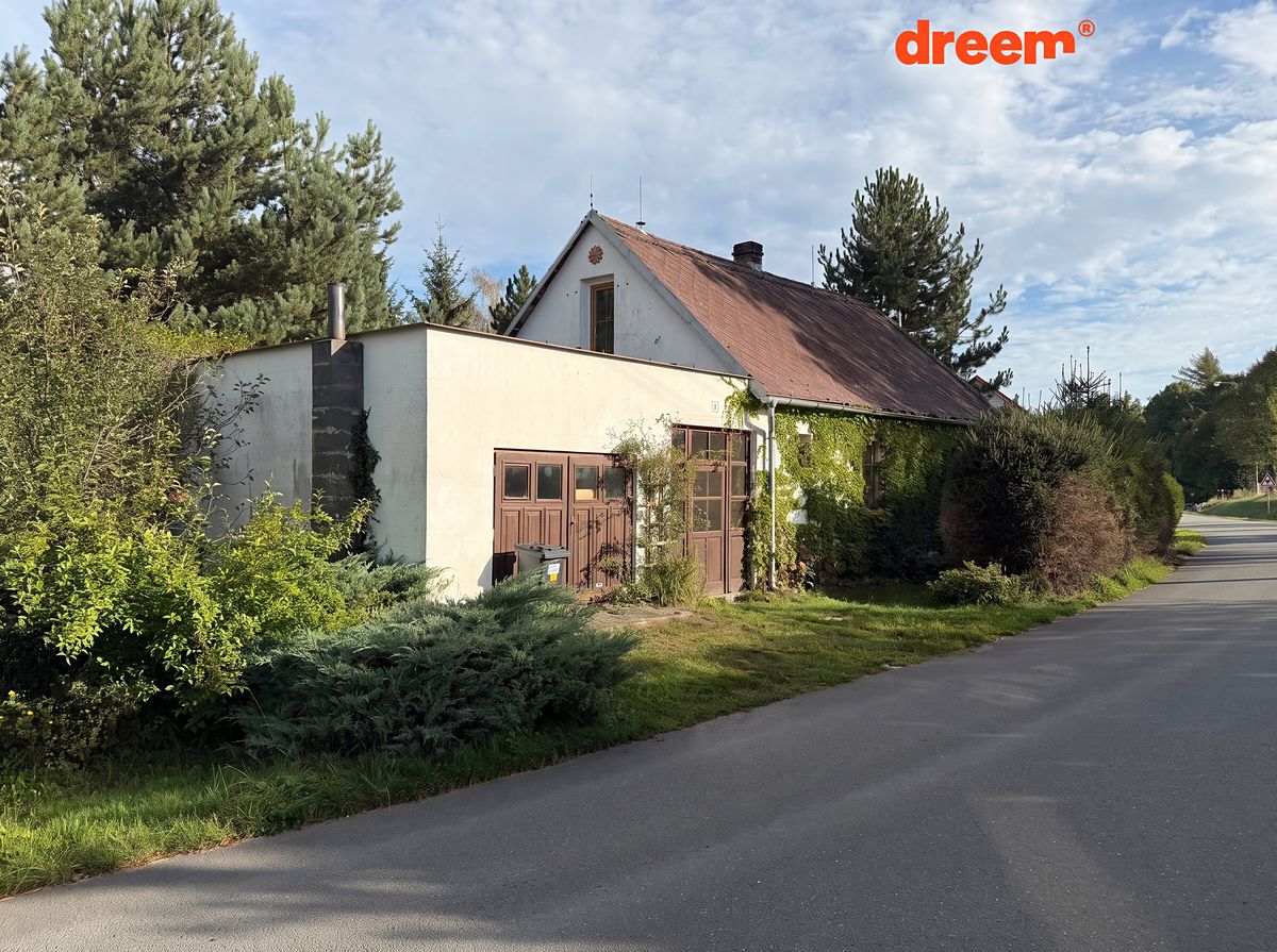 Prodej rodinného domu 121 m², pozemek 1940 m², Střížovice – fotka 1 z 3