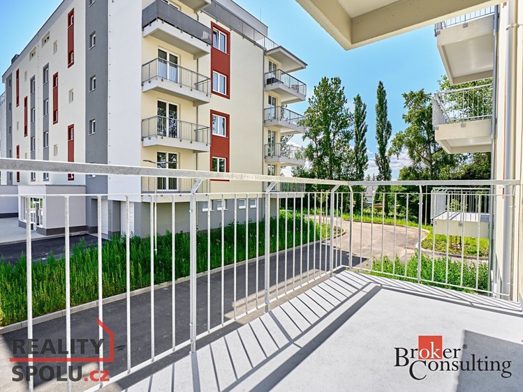 Квартира 1+kk на продаж, 39 м² (2 з 14)