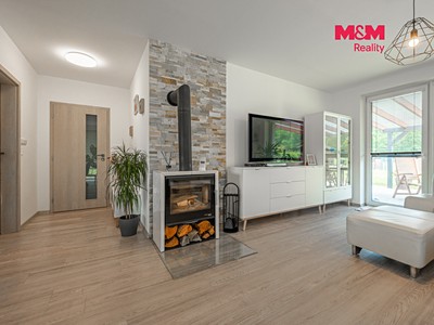 Pronájem domu, 121 m² (2 z 17)