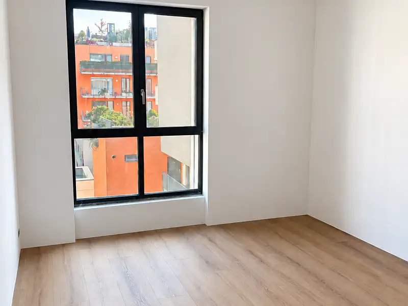Pronájem bytu 2+1 41 m², Praha – náhled fotky 2