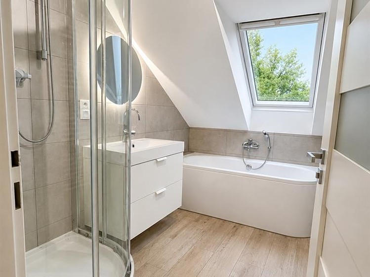 Prodej bytu 3+kk, 93 m² (6 z 18)