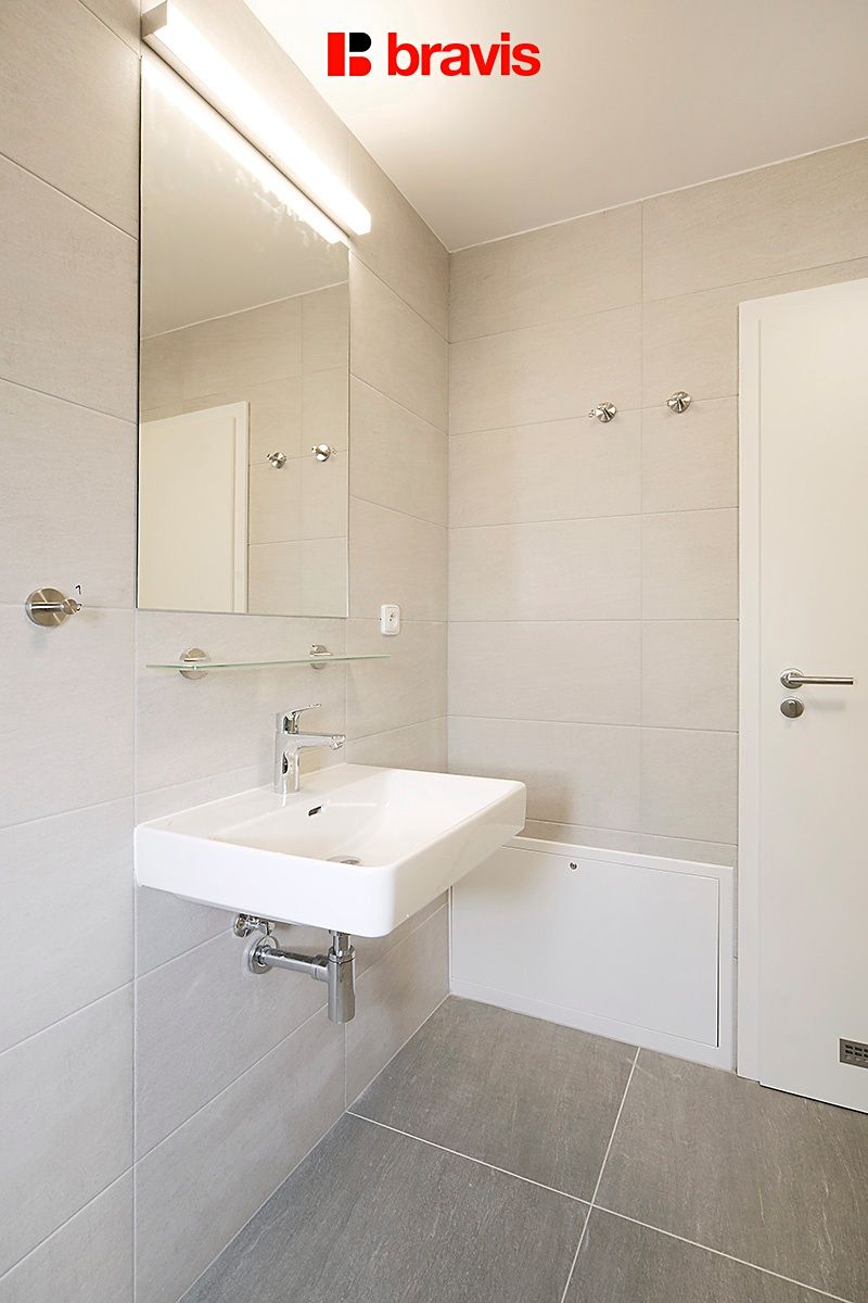 Pronájem bytu 1+kk 39 m² – fotografie 5