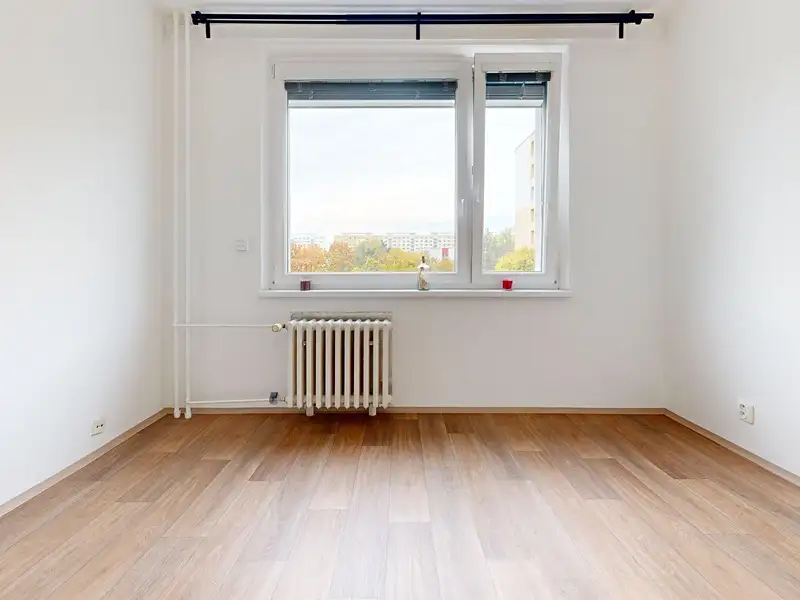 Pronájem bytu 1+1 32 m², Hradec Králové – náhled fotky 3