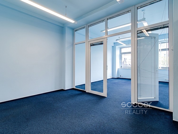 Комерційне приміщення в оренду, 85 м² (8 з 16)