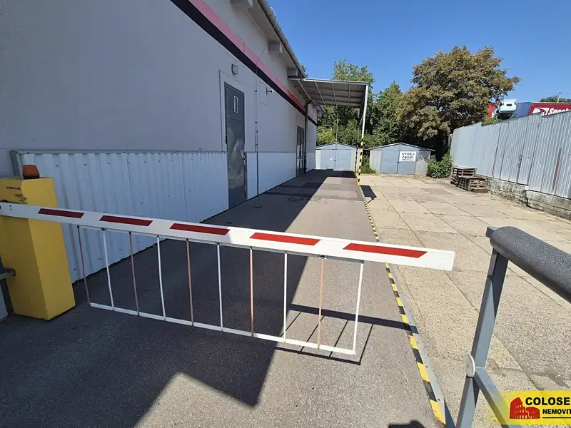 Pronájem skladového prostoru 180 m², Znojmo – náhled fotky 3