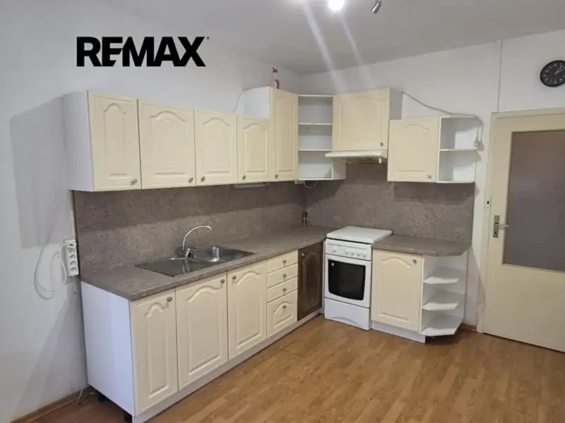 Pronájem bytu 3+1 86 m², Kyjov – náhled fotky 1