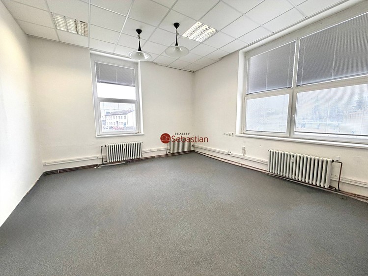 Gewerbefläche zur Miete, 69 m² (1 von 10)