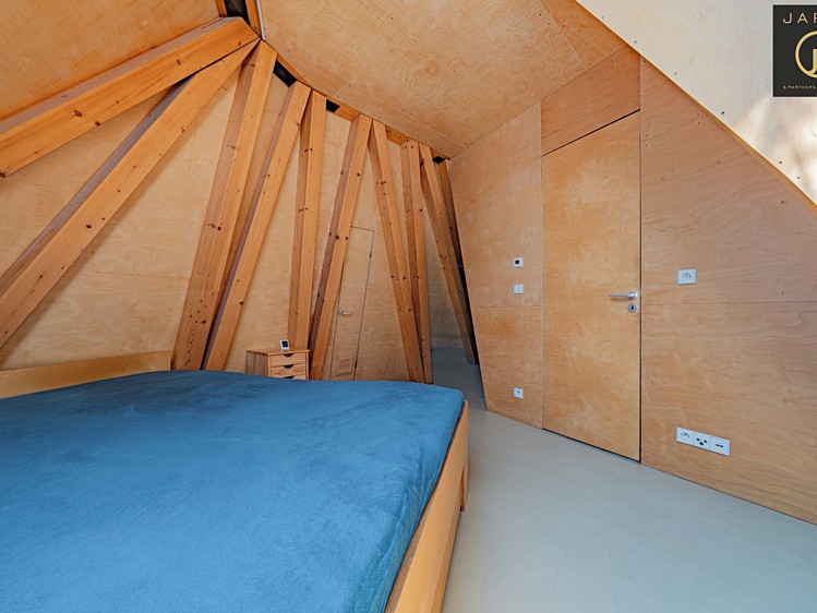 Prodej domu, 83 m² (23 z 27)