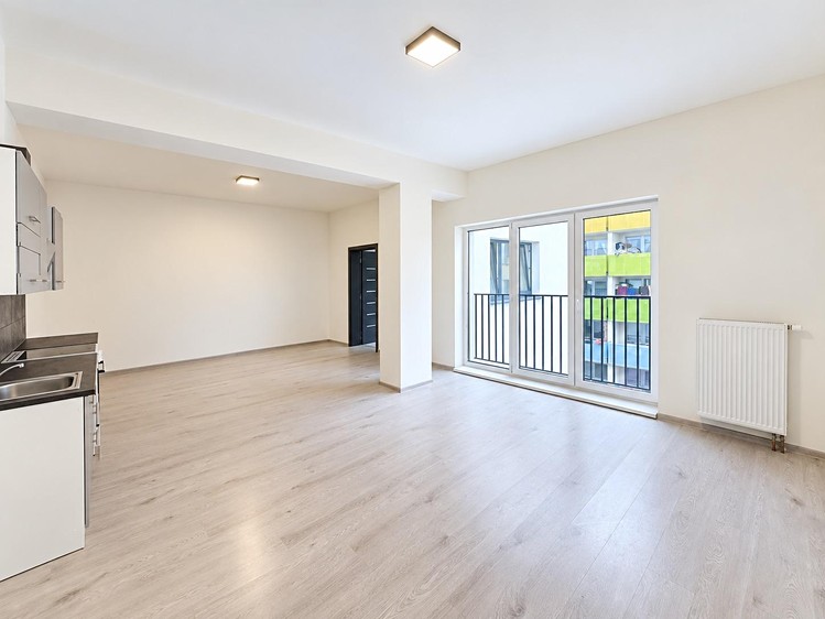 Квартира 3+kk в оренду, 87 м² (2 з 13)