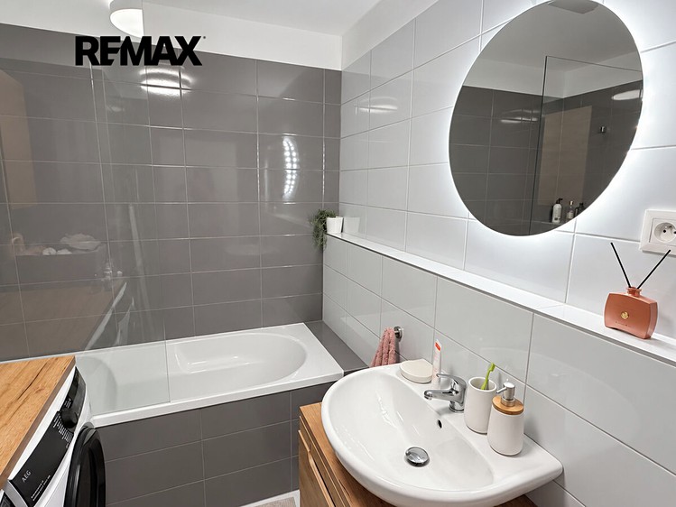 Квартира 3+kk в оренду, 72 м² (12 з 15)