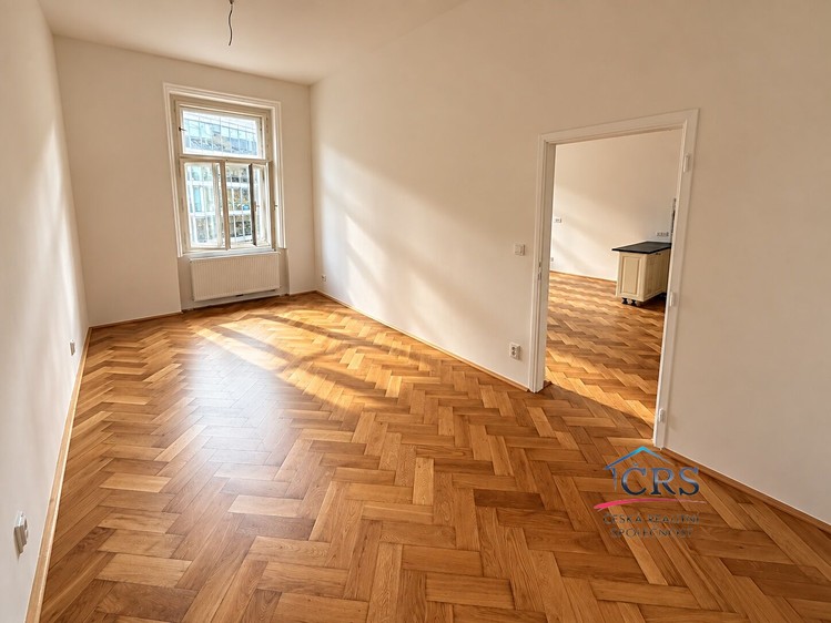 Pronájem bytu 3+kk, 75 m² (4 z 8)