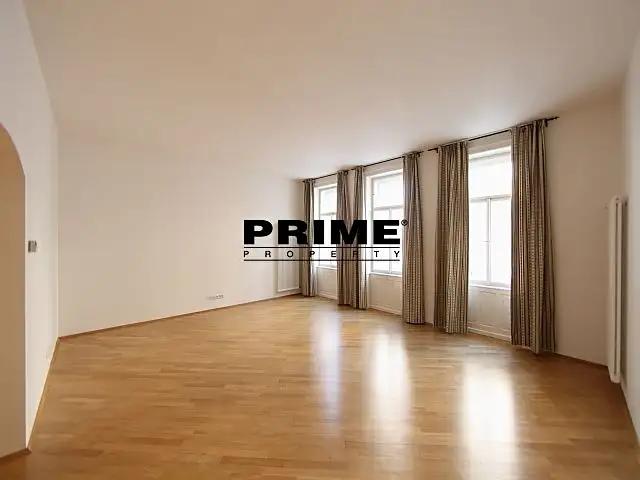 Pronájem bytu 4+1 100 m², Praha – náhled fotky 2