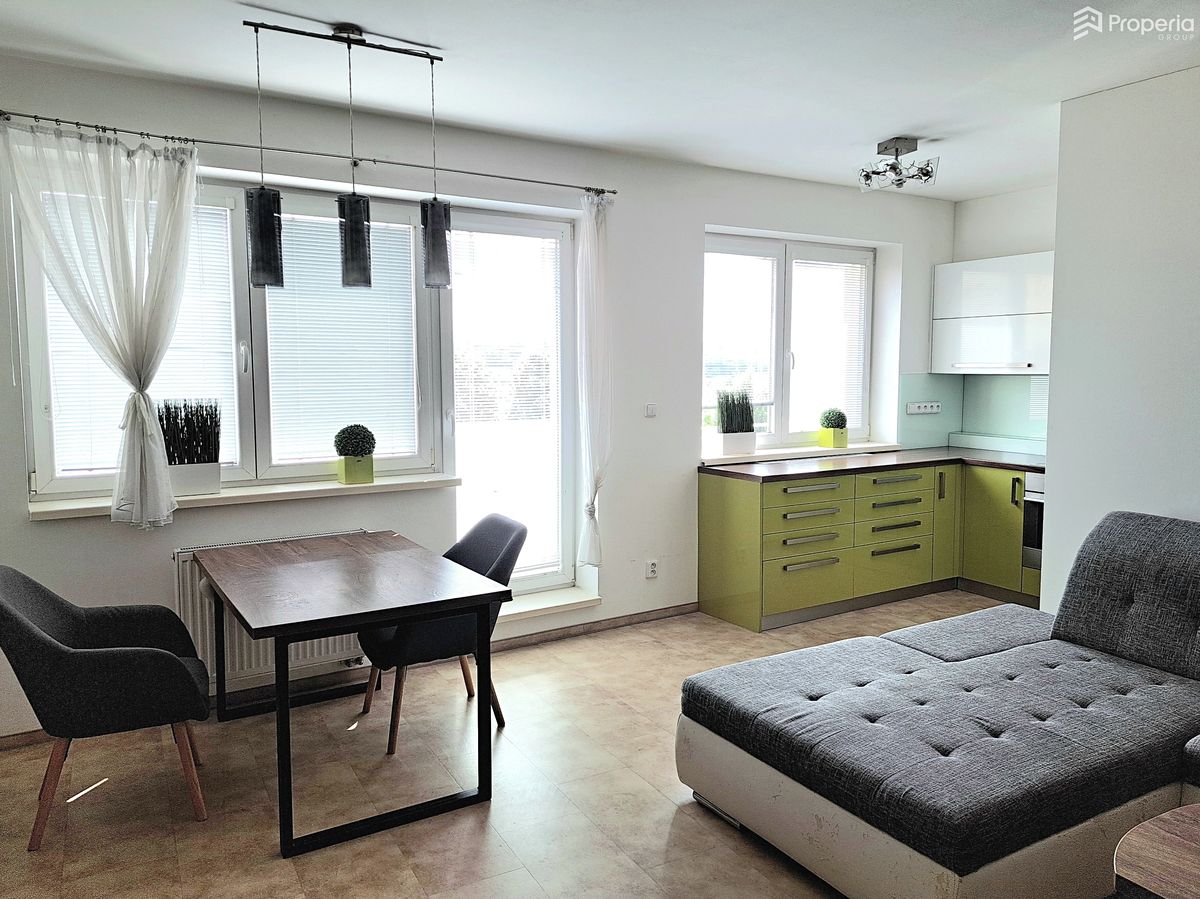 Pronájem bytu 3+kk 66 m² – fotografie 3