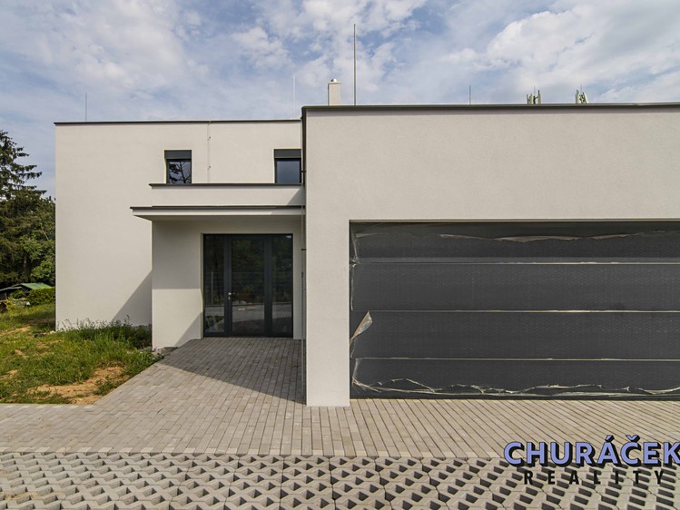 Prodej pozemku, 1 300 m² (24 z 73)