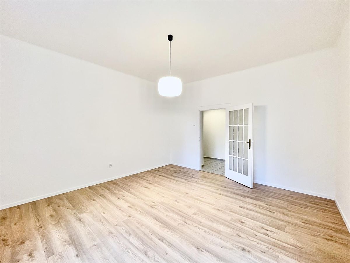 Pronájem bytu 2+kk 52 m² – fotografie 4