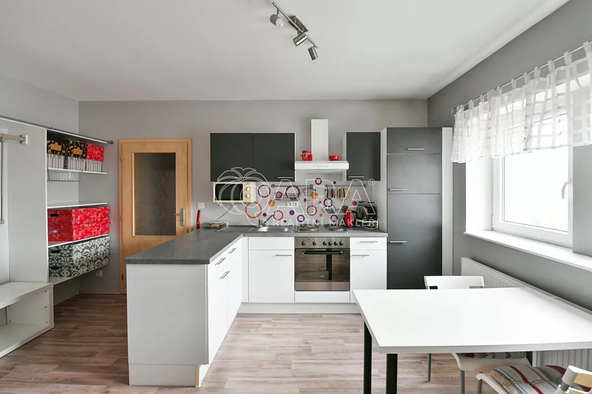 Pronájem bytu 1+kk 30 m²