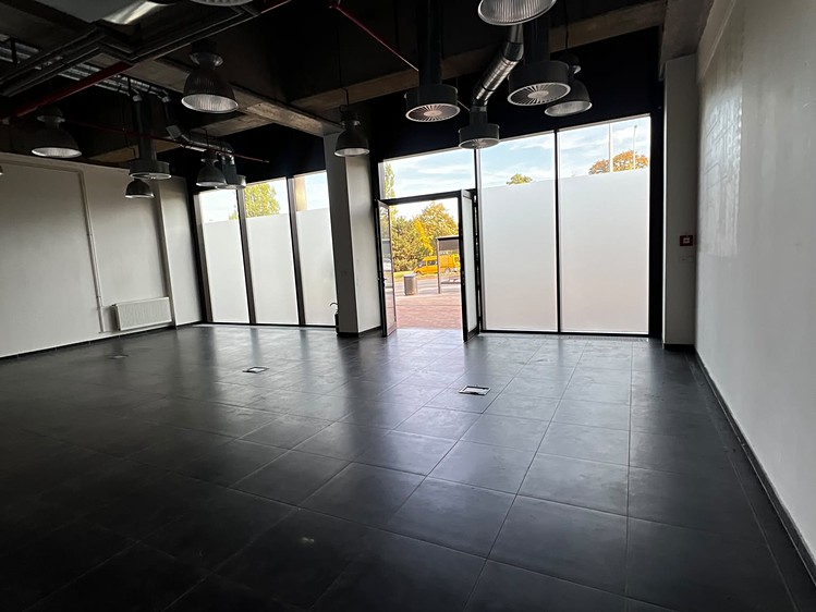 Комерційне приміщення в оренду, 100 м² (10 з 13)