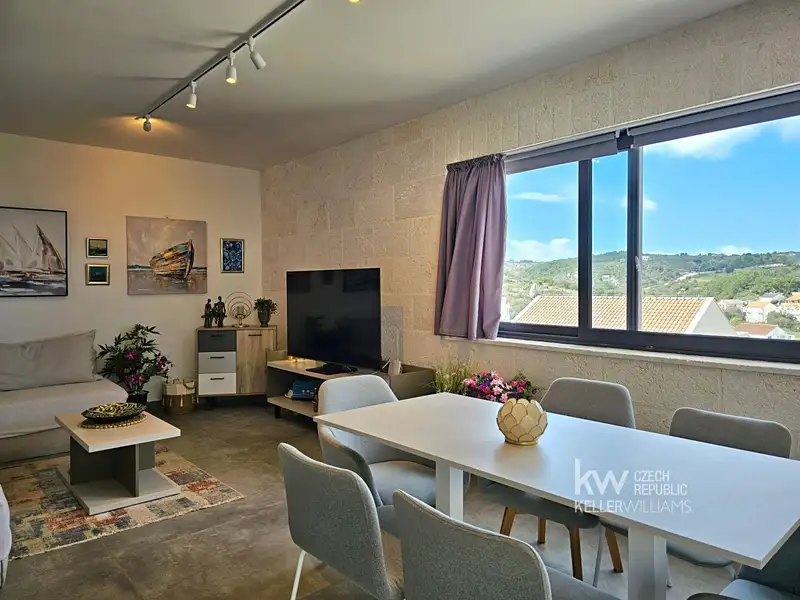 Prodej bytu 3+kk 80 m², Vrsi – náhled fotky 3