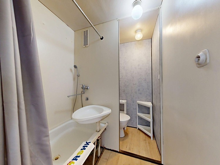 Pronájem bytu 1+1, 32 m² (9 z 12)