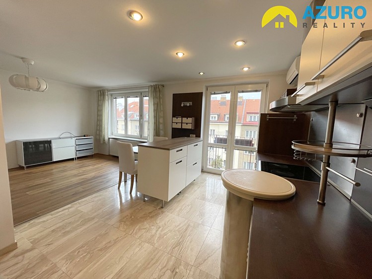 Pronájem bytu 2+1, 64 m² (23 z 33)