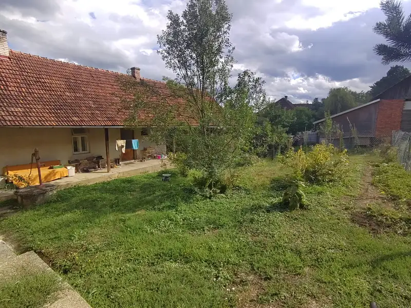Prodej rodinného domu 280 m², pozemek 920 m², Bojkovice – náhled fotky 2