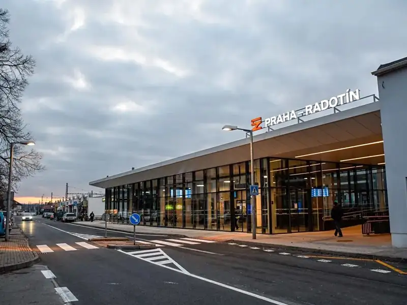 Prodej bytu 1+kk 35 m², Praha – náhled fotky 3