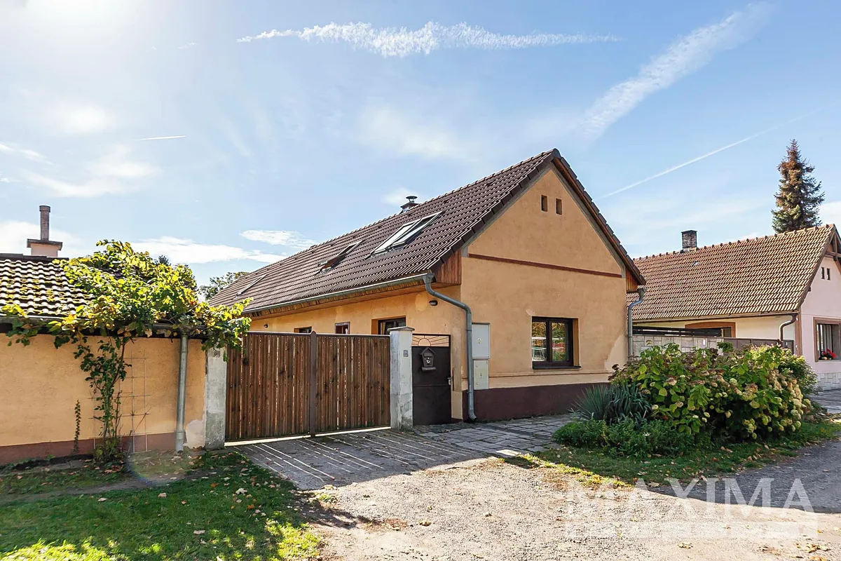 Prodej rodinného domu 120 m², pozemek 336 m²