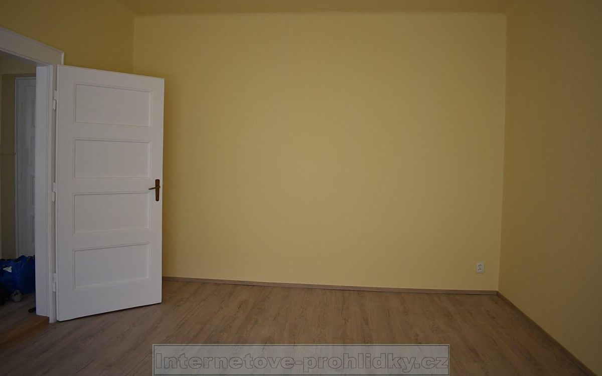 Pronájem bytu 2+1 57 m²