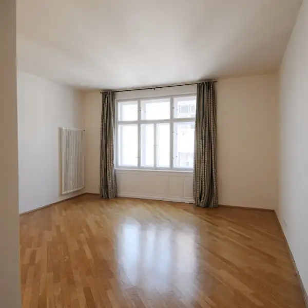 Pronájem bytu 4+1 100 m², Praha – náhled fotky 3
