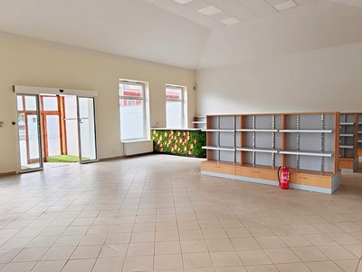 Pronájem komerčního prostoru, 443 m² (3 z 15)