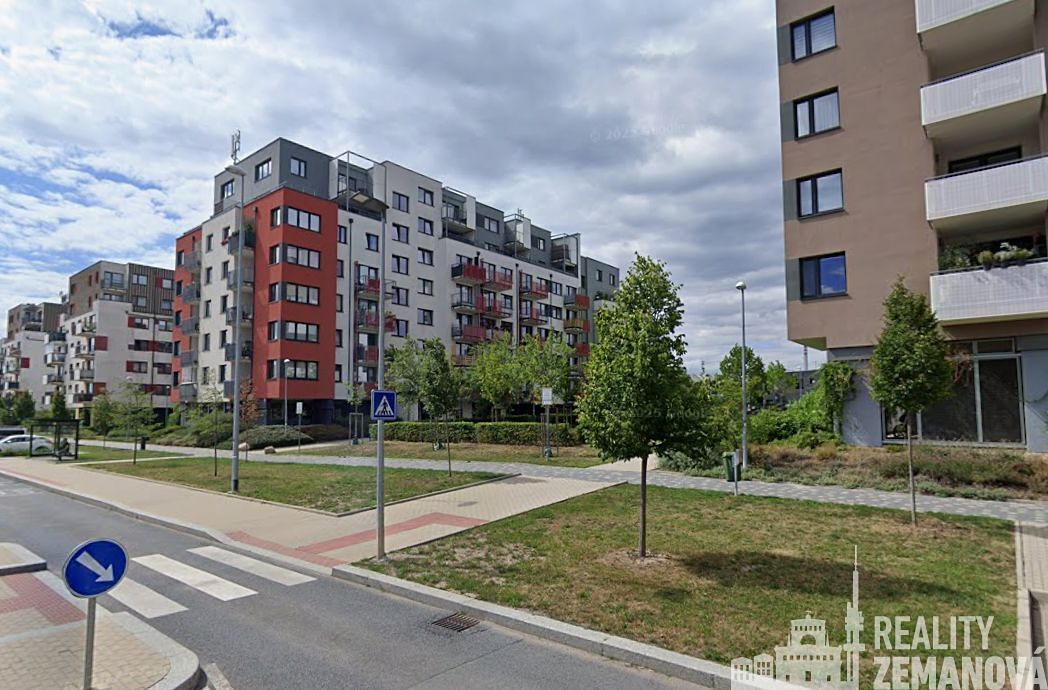 Pronájem bytu 2+kk 54 m² – fotografie 3