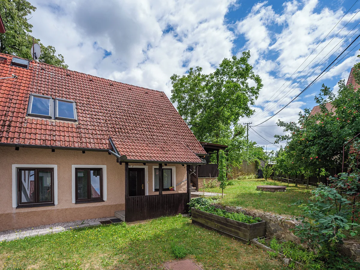 Prodej rodinného domu 140 m², pozemek 427 m²