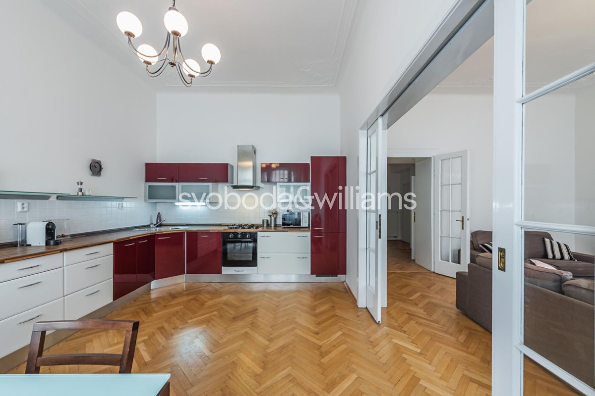Pronájem bytu 3+1 104 m² – fotografie 2