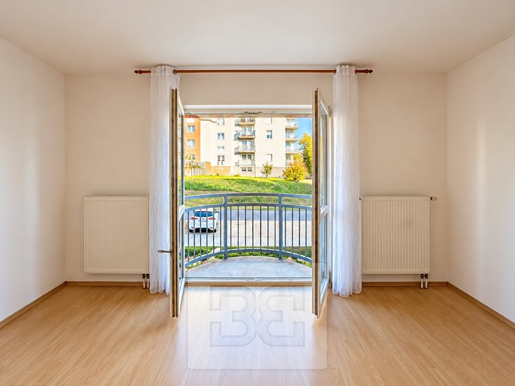 Pronájem bytu 1+kk, 42 m² (6 z 18)