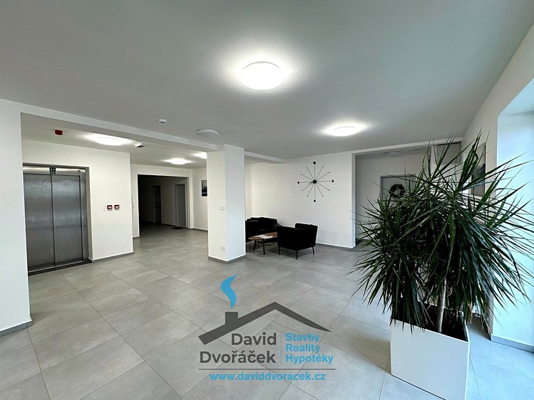 Wohnung 1+kk zum Kauf, 44 m² (6 von 7)